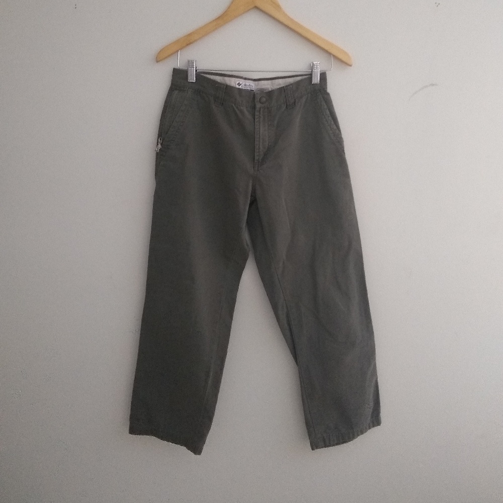 Women's Columbia washed Hunter green pants size 6